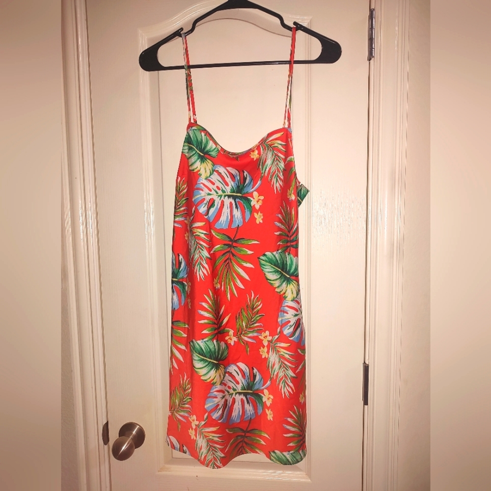 Women's sleeveless dress tropical style size medium